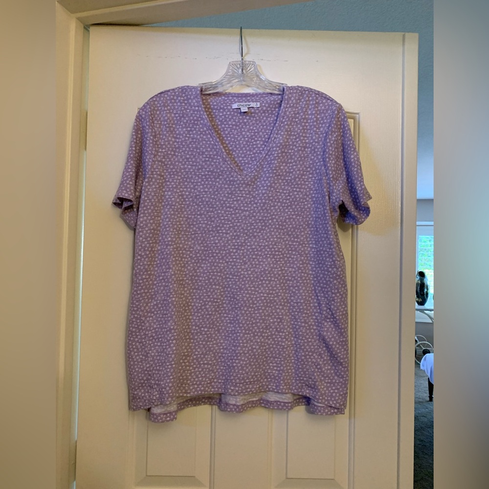 Chico’s Women's Purple V-Neck Short Sleeve Seam Forward Top size 2(L-12)